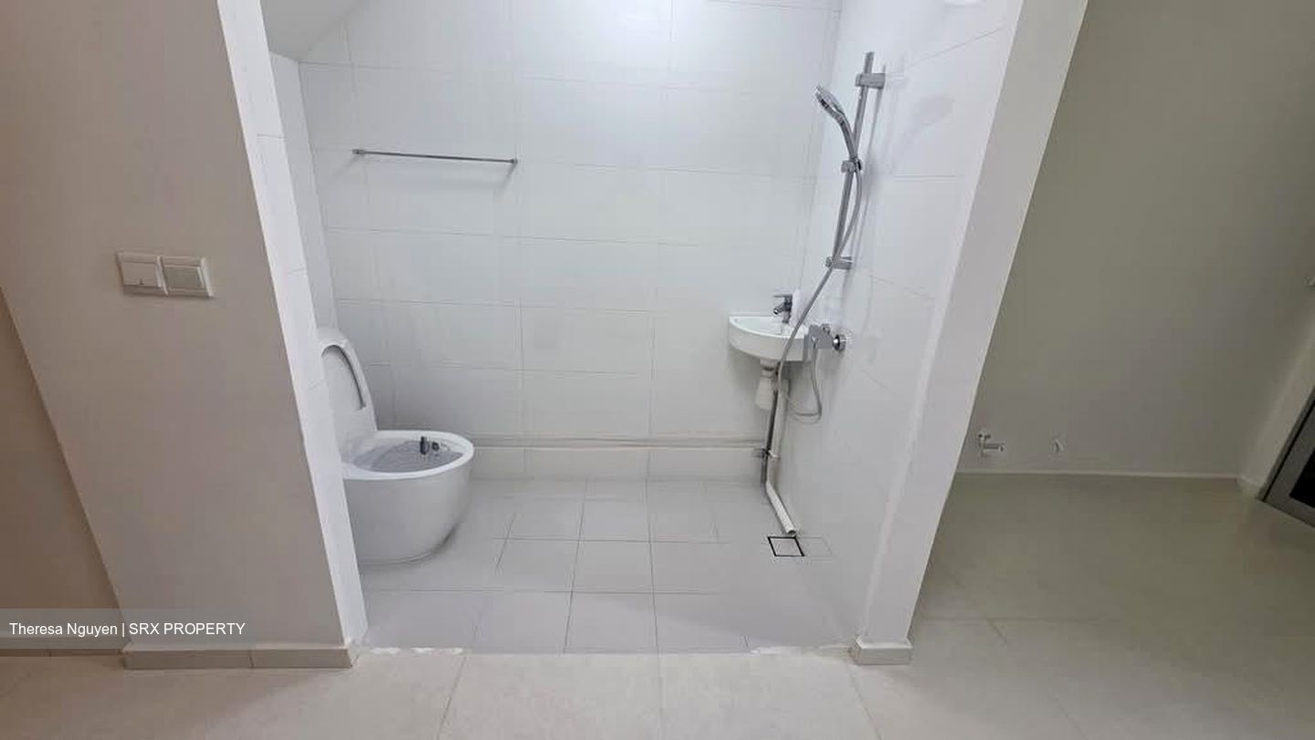 # 1 Loft (D14), Apartment #584987721